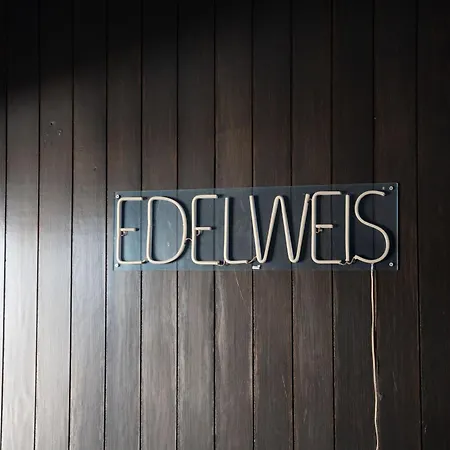 Edelweiss House - Parking Y Wifi Gratis * Sierra Nevada