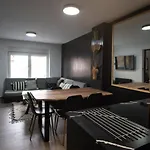 Edelweiss House - Parking Y Wifi Gratis Appartement
