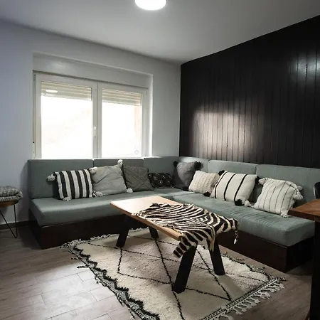 Edelweiss House - Parking Y Wifi Gratis Daire